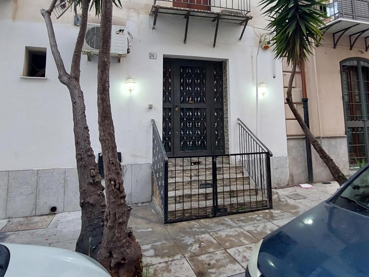 شقة Stanza Sicilia Bedda باليرمو المظهر الخارجي الصورة