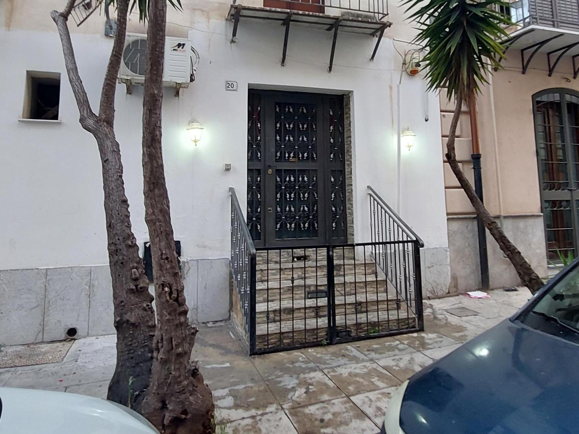شقة Stanza Sicilia Bedda باليرمو المظهر الخارجي الصورة